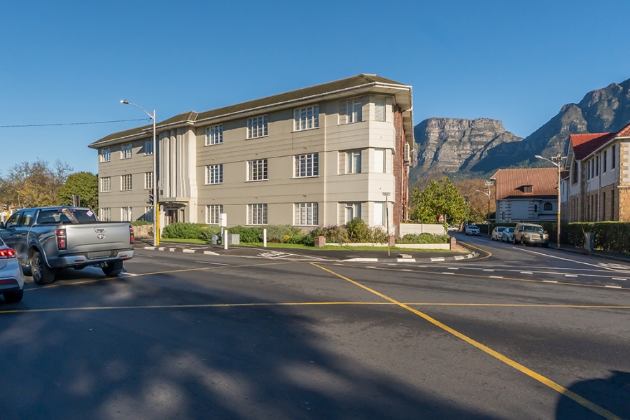 2 Bedroom Property for Sale in Rondebosch Western Cape